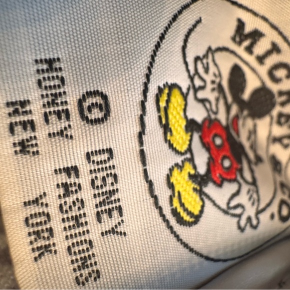 Vintage Disney Mickey & Co. Mickey Mouse Fanny Pack/Cross Body Purse - Picture 4 of 5